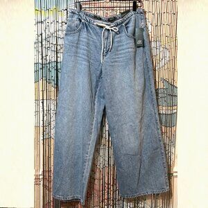 Wild Fable™ Wide Leg Loose Drawstring Jeans - Light Blue Denim, Medium (34")
